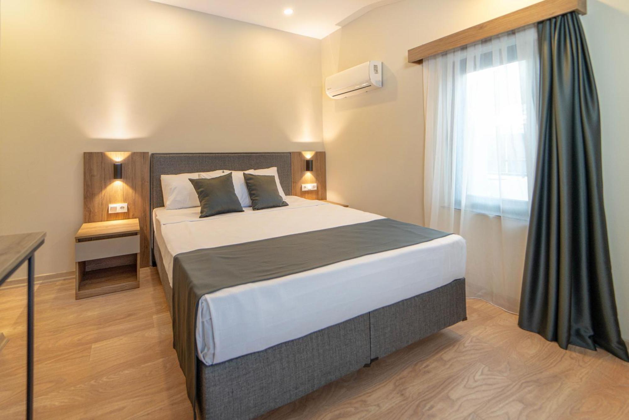 Deniz Boutique Hotel Анталія Екстер'єр фото